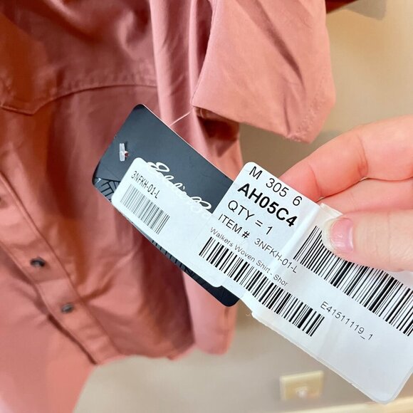 NEW Eddie Bauer Men's Short Sleeve Button Front Shirt- Size L - Picture 2 of 7